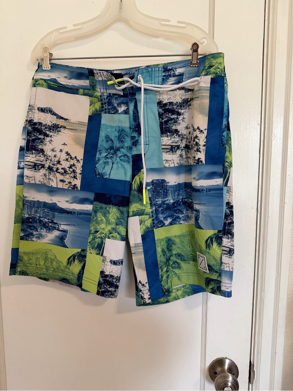 American Eagle Men's Blue & Green Patchwork Swim Shorts